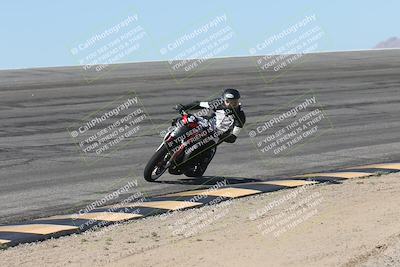 media/Oct-13-2025-Moto Forza (Mon) [[a66d839500]]/4-C Group/Session 2 (Bowl)/